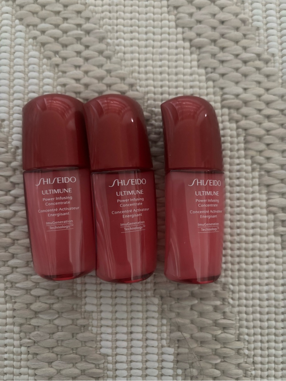 Shiseido Ultimune Power Infusing Concentrate Travel Set - Red